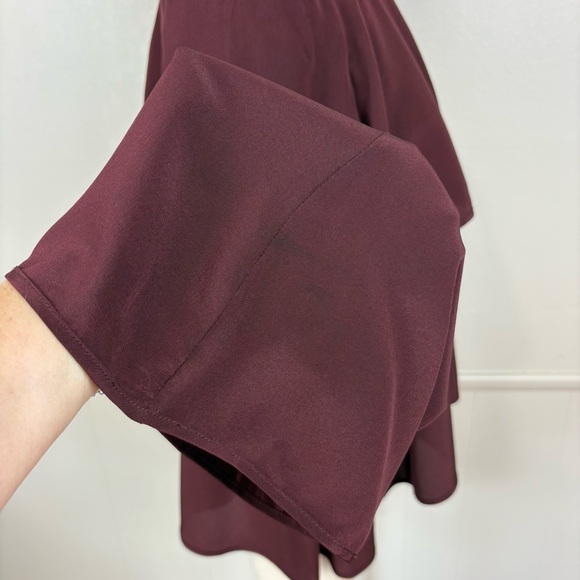 Scanlan Theodore Silk Off Shoulder Tiered Top Size S/M Bell Sleeves Boho Luxury - Picture 17 of 17